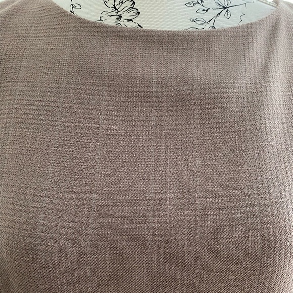 Ann Taylor peplum sheath dress - Picture 6 of 9